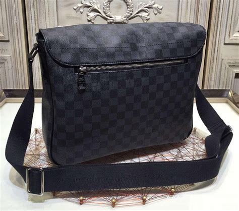 louis vuitton mens messenger bag fake